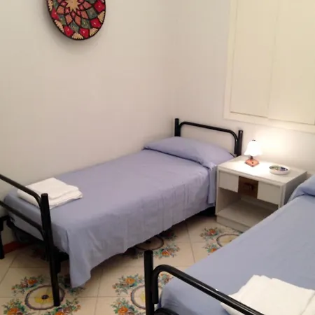 Casa Di Claudio, Spazioso Con 3 E Terrazza Panoramica Nel Centro Di *