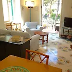 Casa Di Claudio, Spazioso Con 3 E Terrazza Panoramica Nel Centro Di
