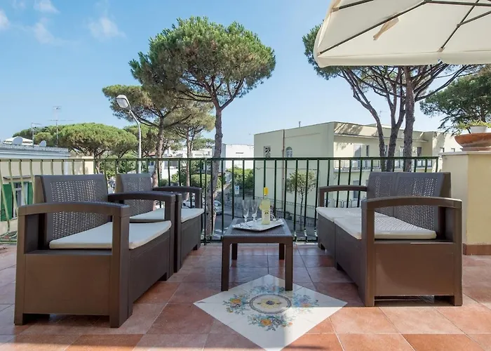 Casa Di Claudio, Spazioso Con 3 E Terrazza Panoramica Nel Centro Di Apartament